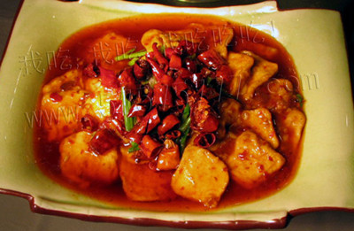 水煮臭豆腐